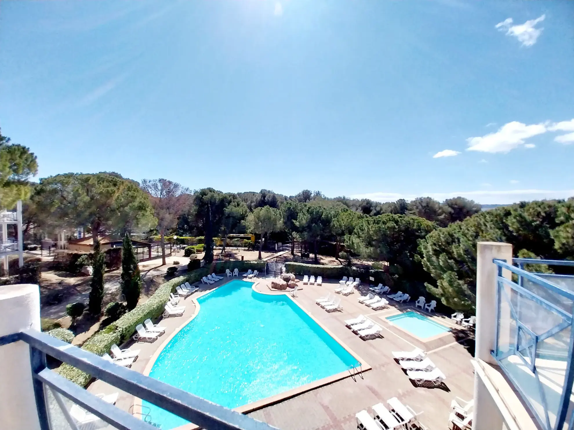 Charmant Appartement T2 avec Terrasse à Balaruc-les-Bains 