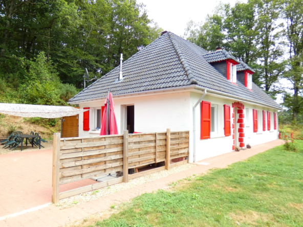 Maison rénovée avec 4 chambres à St Illide 