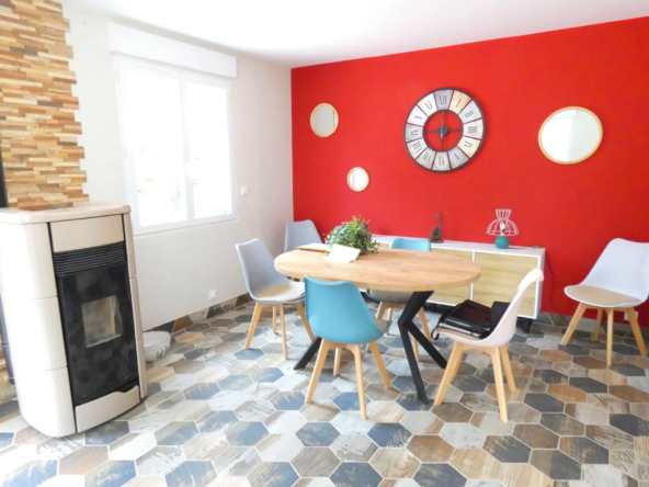 Maison rénovée avec 4 chambres à St Illide 