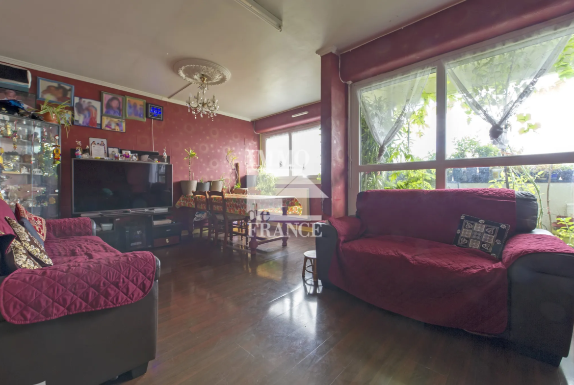À vendre : Appartement de 100,50 m² à Pontoise 