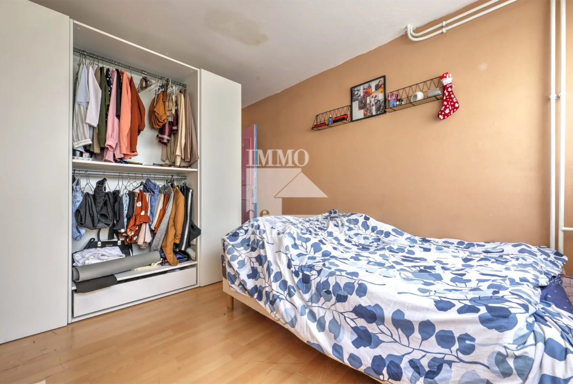À vendre : Appartement de 100,50 m² à Pontoise 