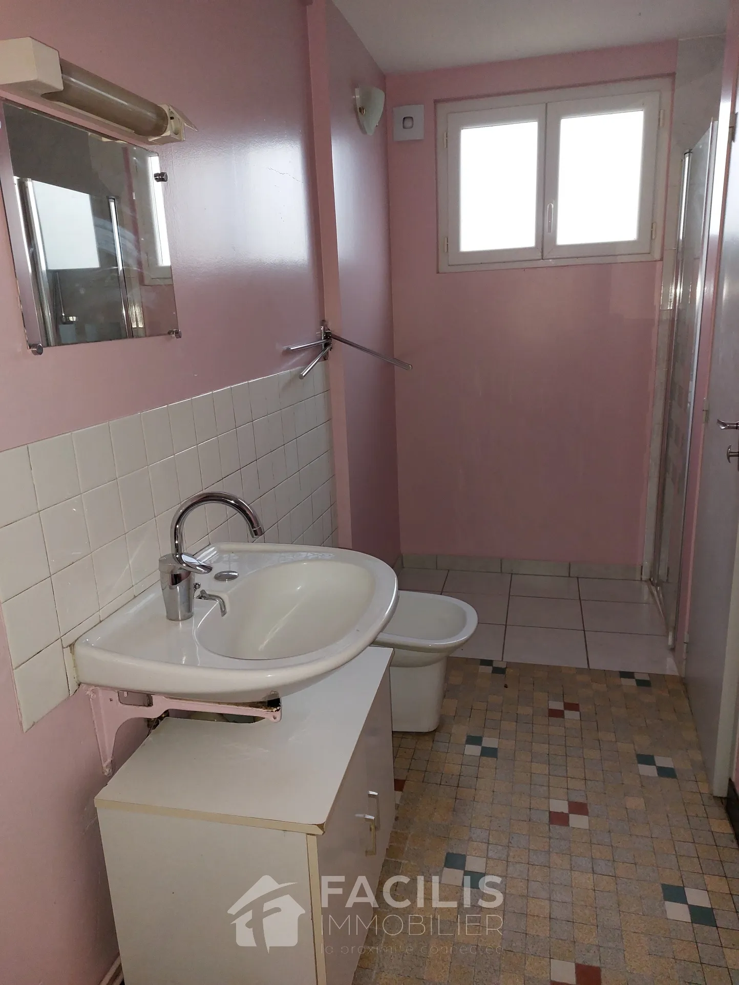 Maison à vendre sur les bords de Loire à St Georges sur Loire 