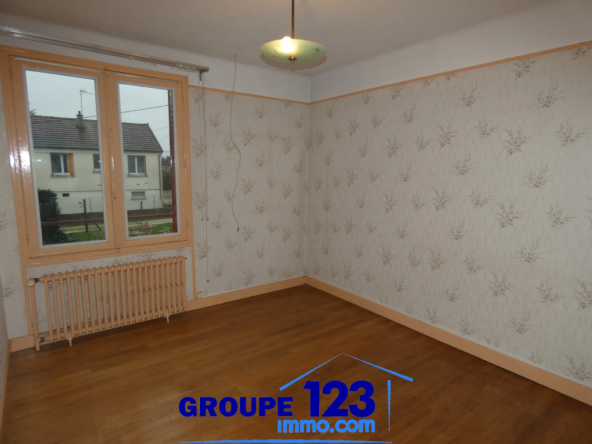 Maison spacieuse 3 chambres à Migennes sur 1008 m² 