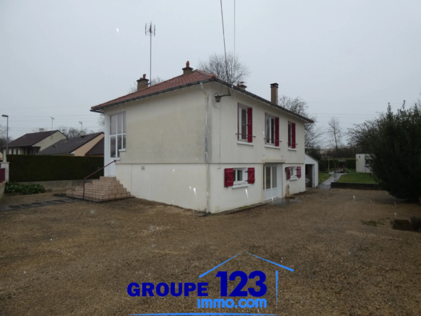 Maison spacieuse 3 chambres à Migennes sur 1008 m² 