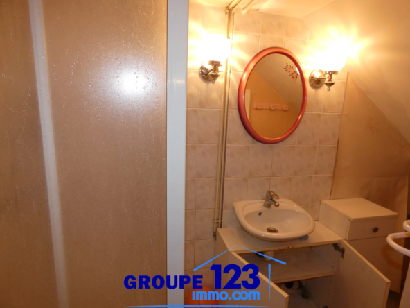 Maison spacieuse 3 chambres à Migennes sur 1008 m² 