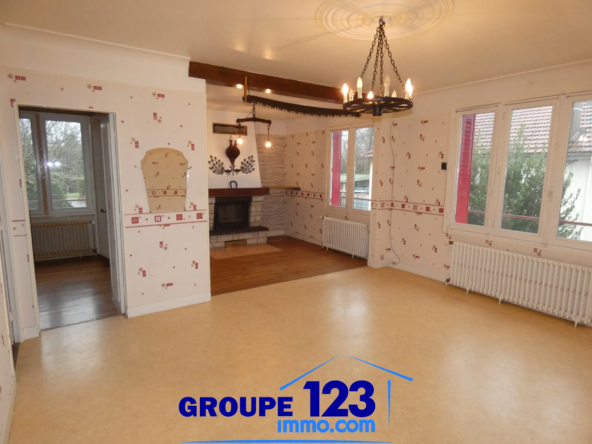 Maison spacieuse 3 chambres à Migennes sur 1008 m² 