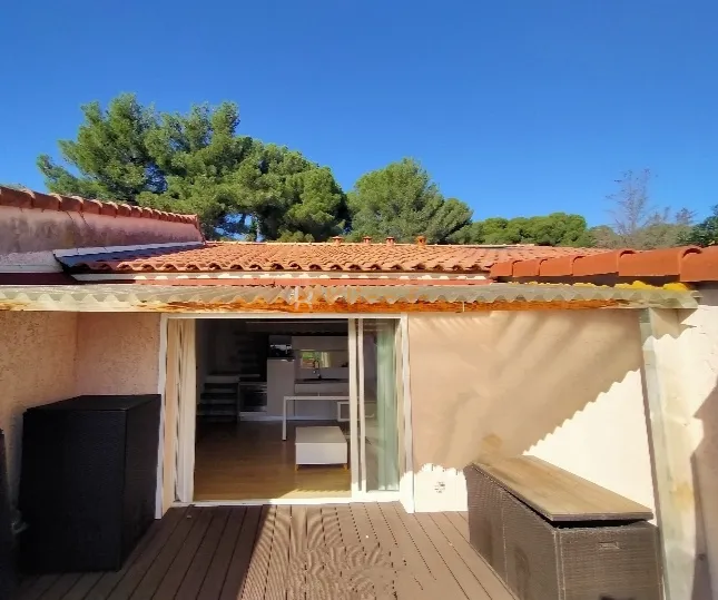 Vente studio vue mer à Vallauris - 239 000 € 