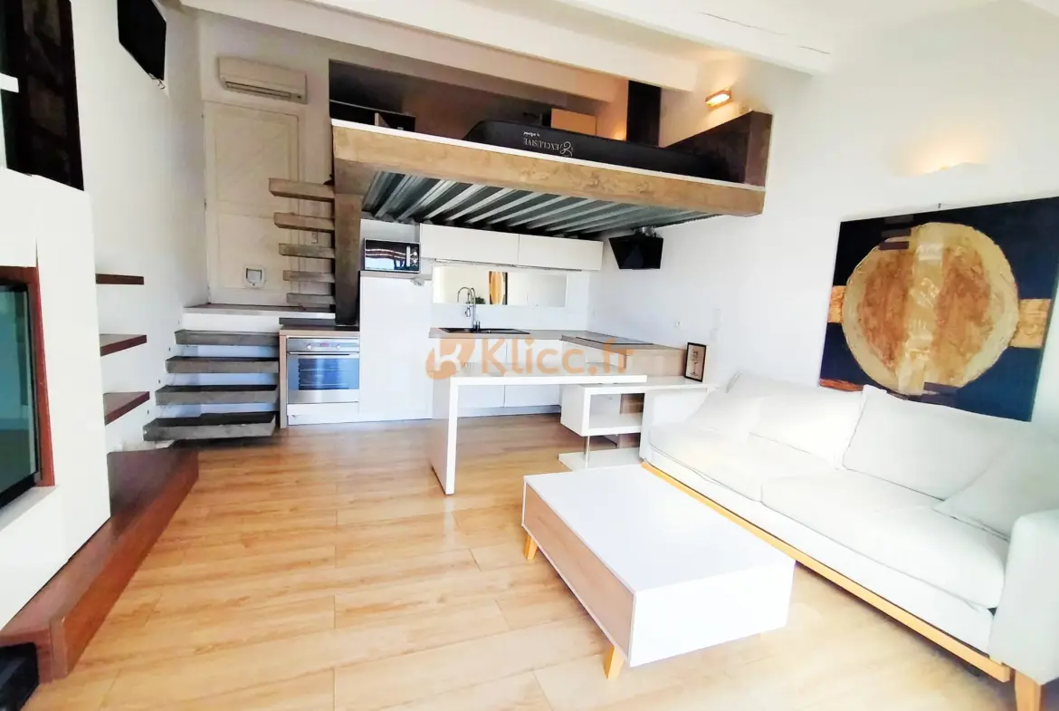 Vente studio vue mer à Vallauris - 239 000 € 