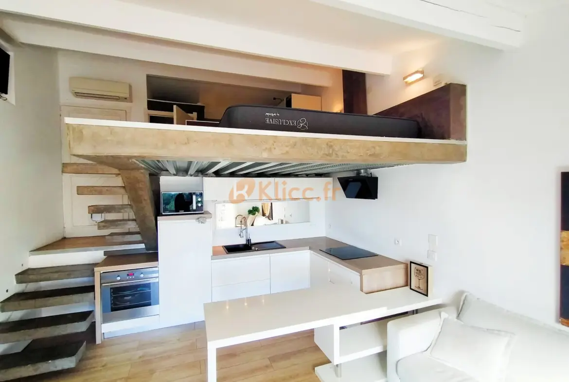 Vente studio vue mer à Vallauris - 239 000 € 