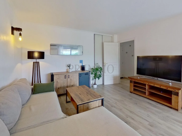 À vendre : Appartement 2 pièces avec terrasse à Fréjus - 264 000 € 