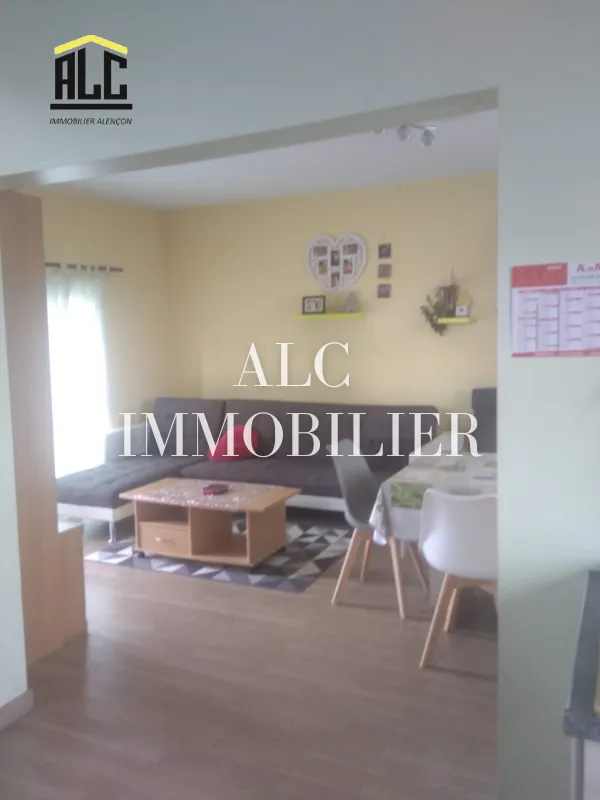 Maison à vendre à Courcite - 86,96 m² avec sous-sol et jardin 