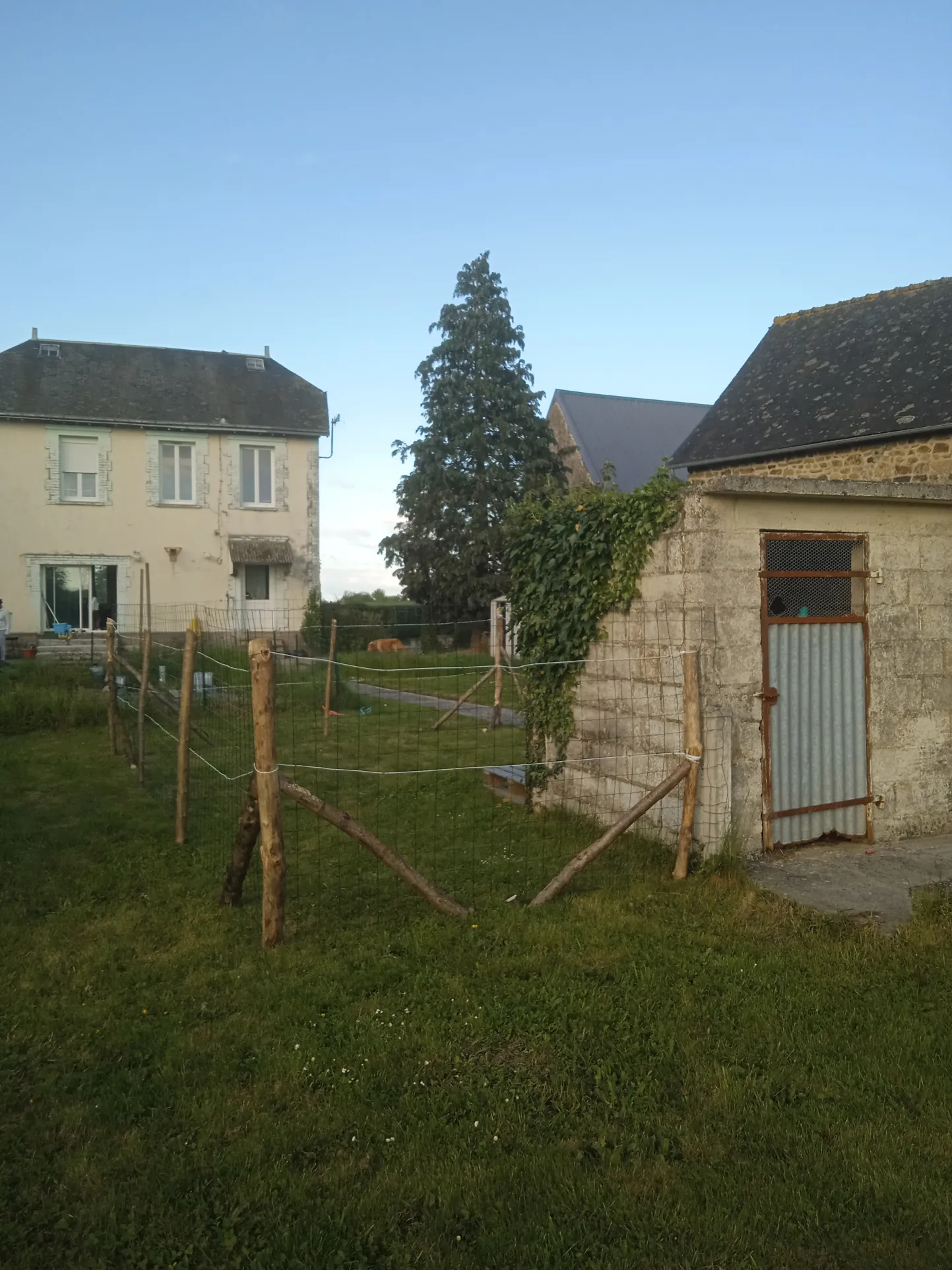 Maison à vendre à Courcite - 86,96 m² avec sous-sol et jardin 