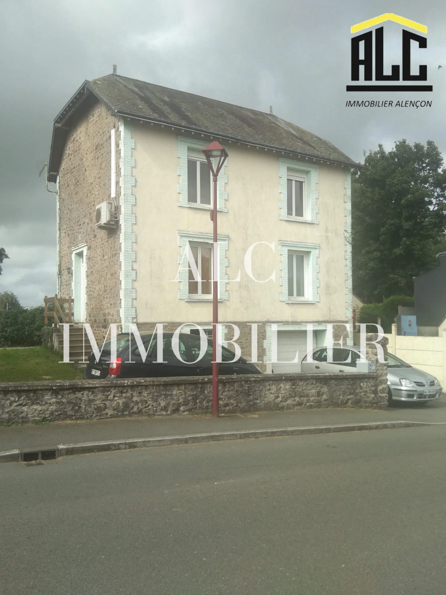 Maison à vendre à Courcite - 86,96 m² avec sous-sol et jardin 