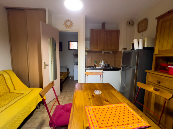 Appartement 2 pièces avec jardin à La Londe les Maures 