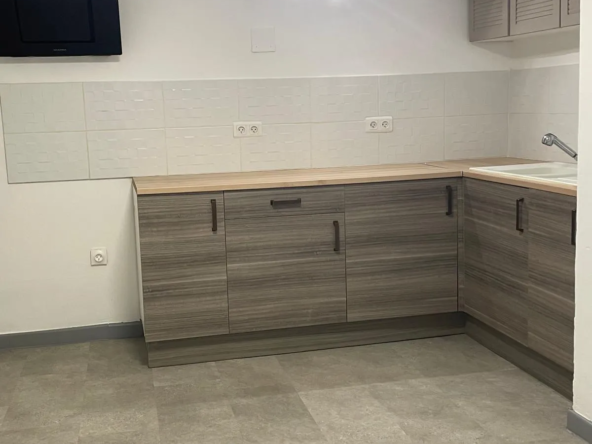 Maison de village 38 m² à Valréas - Sous compromis 