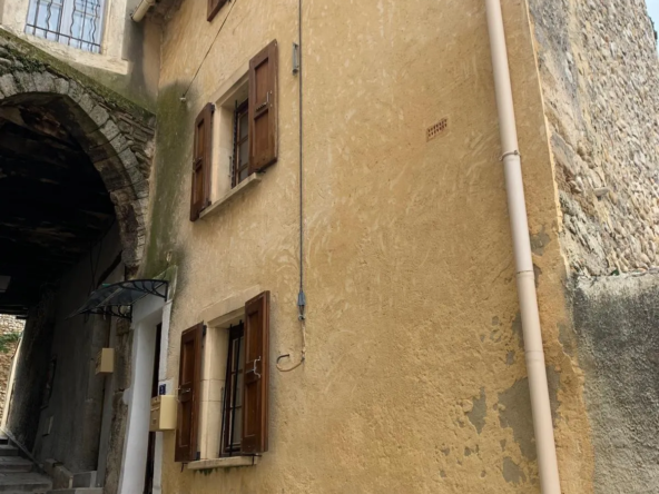 Maison de village 38 m² à Valréas - Sous compromis 