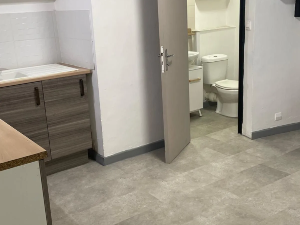 Maison de village 38 m² à Valréas - Sous compromis 