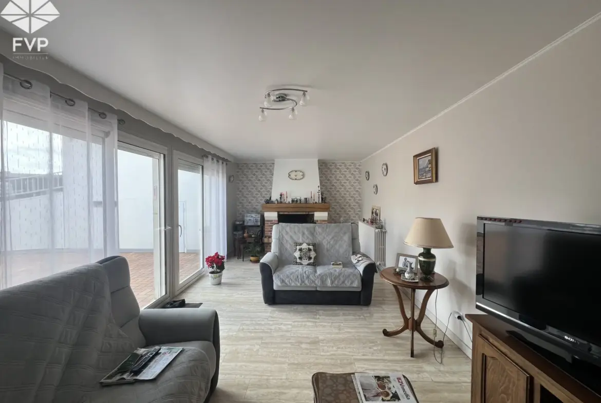 Maison T5 à Fauville en Caux avec dépendances à vendre 