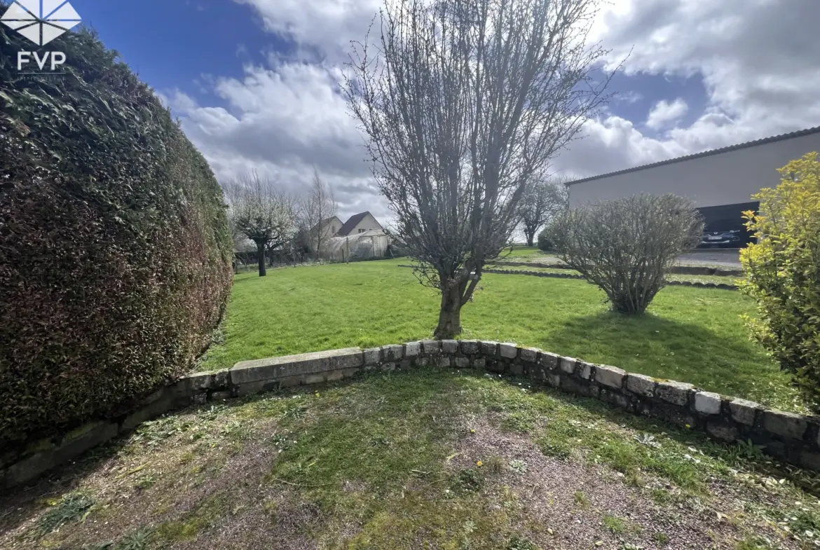 Maison T5 à Fauville en Caux avec dépendances à vendre 
