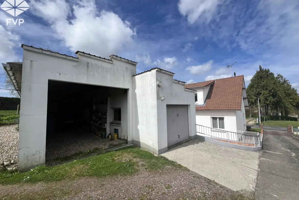 Maison T5 à Fauville en Caux avec dépendances à vendre 