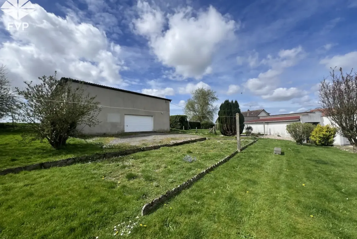 Maison T5 à Fauville en Caux avec dépendances à vendre 