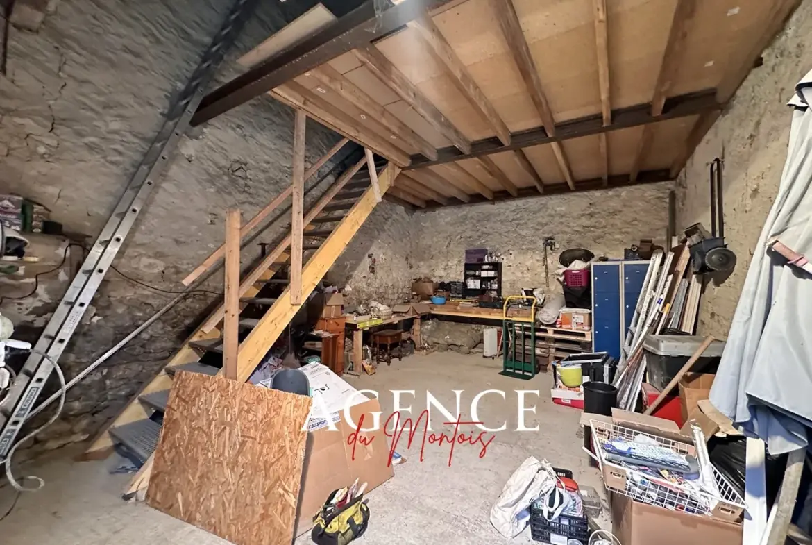 Maison de Bourg à vendre à Donnemarie Dontilly 