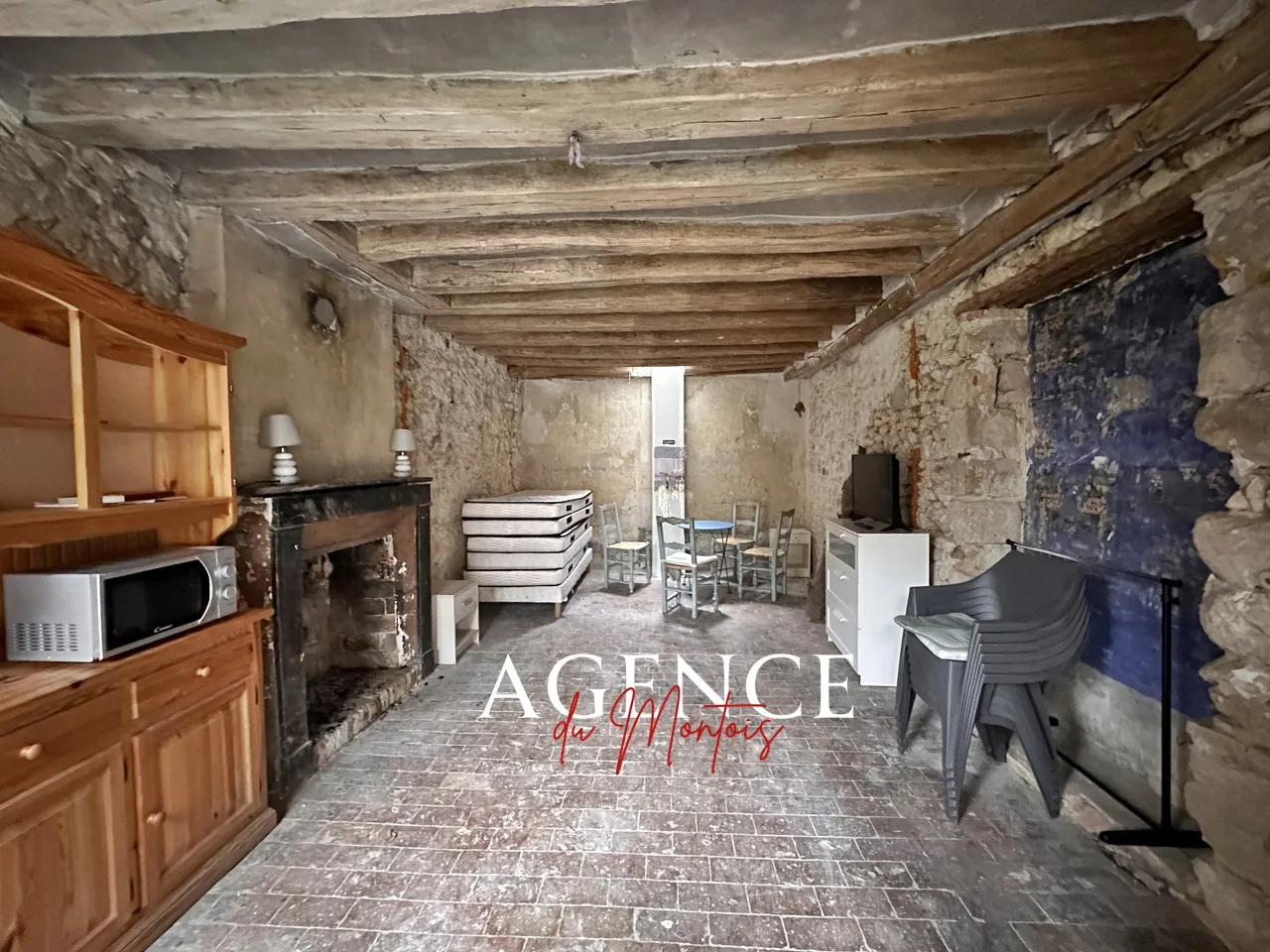 Maison de Bourg à vendre à Donnemarie Dontilly 