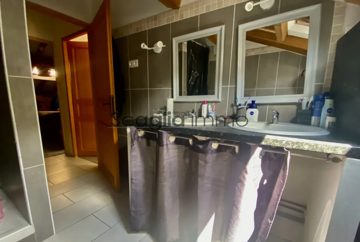 Maison de Village Type 3 Rénovée à Sainte Lucie de Tallano 