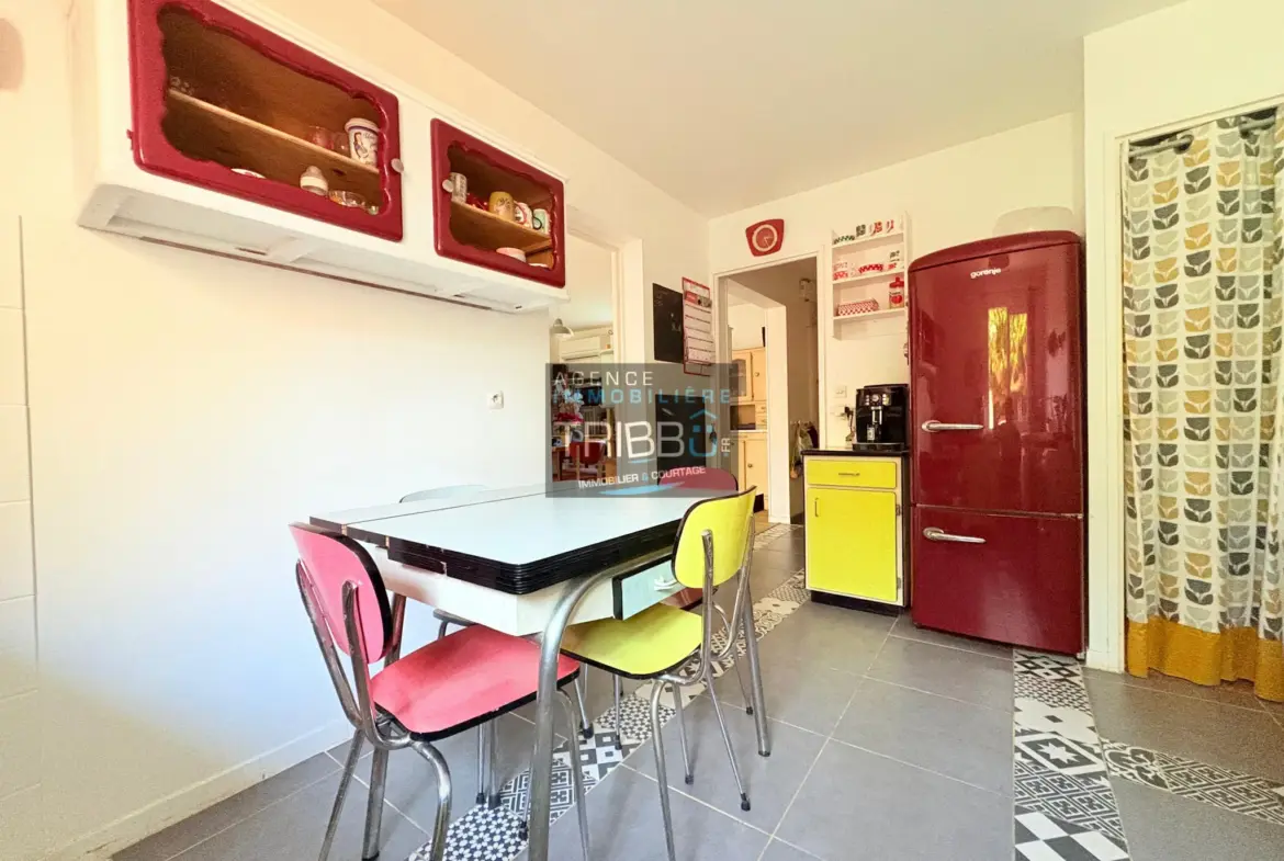 Villa 2 faces à Thuir, proche centre-ville - 4 chambres 