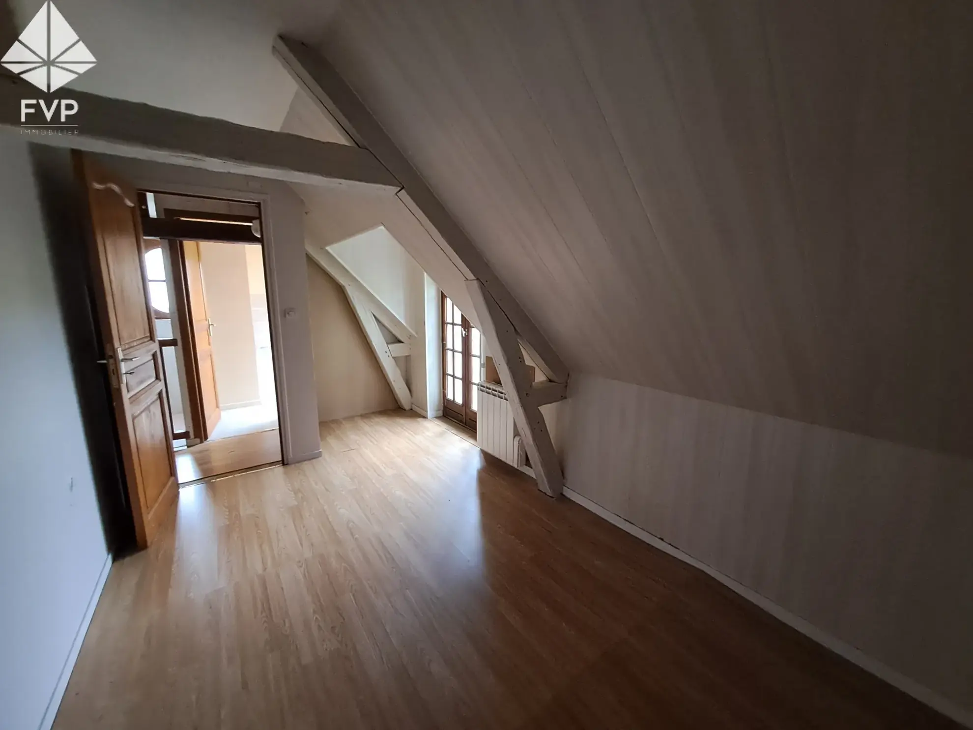 Maison à Vendre à Saint-Valery-en-Caux, 3 Chambres, 1440 m² de Terrain 