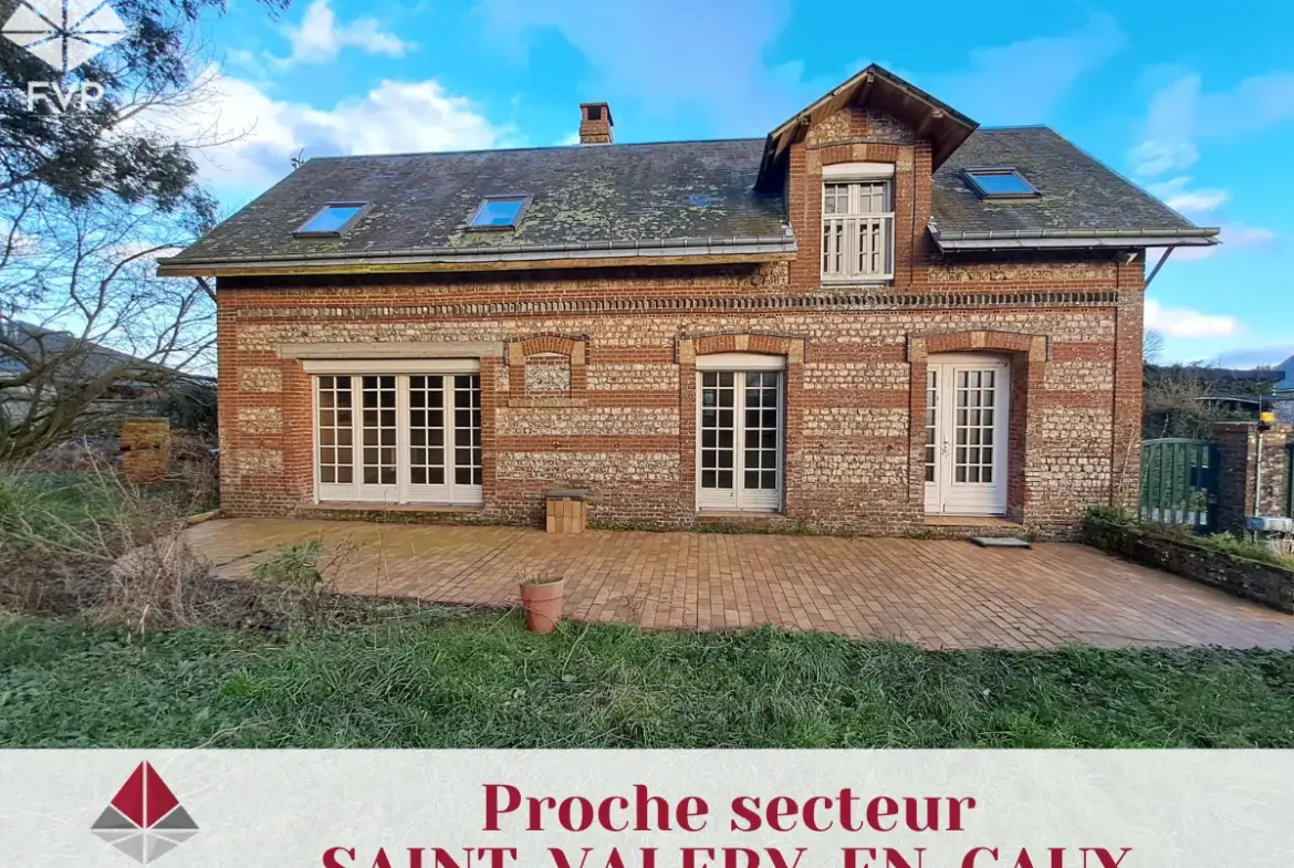 Maison à Vendre à Saint-Valery-en-Caux, 3 Chambres, 1440 m² de Terrain 