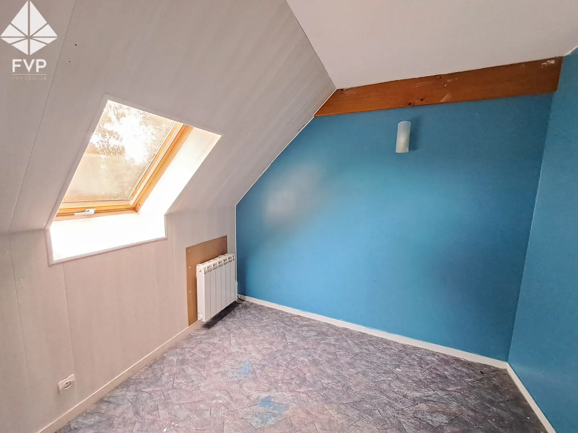Maison à Vendre à Saint-Valery-en-Caux, 3 Chambres, 1440 m² de Terrain 