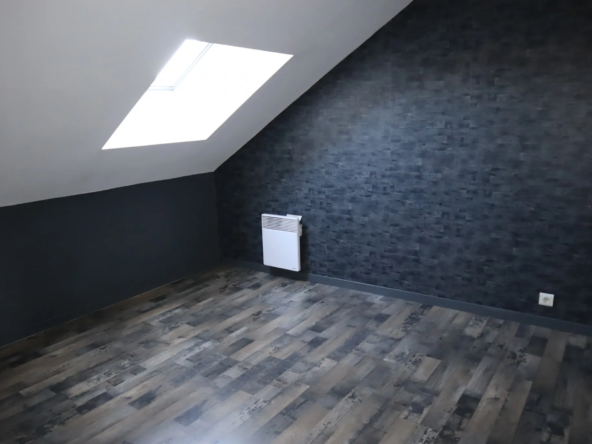 Maison divisée en deux appartements à Autun à vendre 