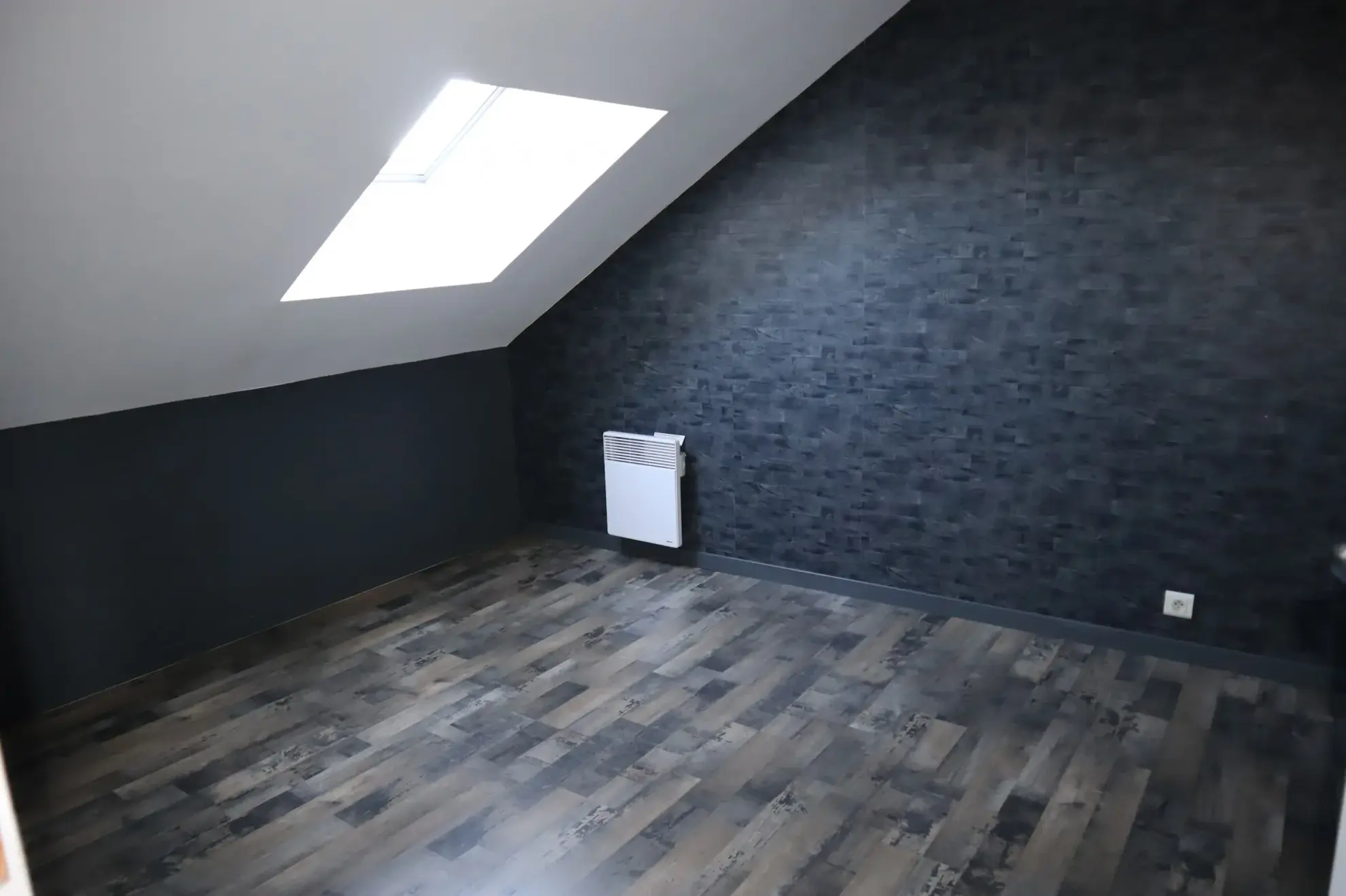 Maison divisée en deux appartements à Autun à vendre 