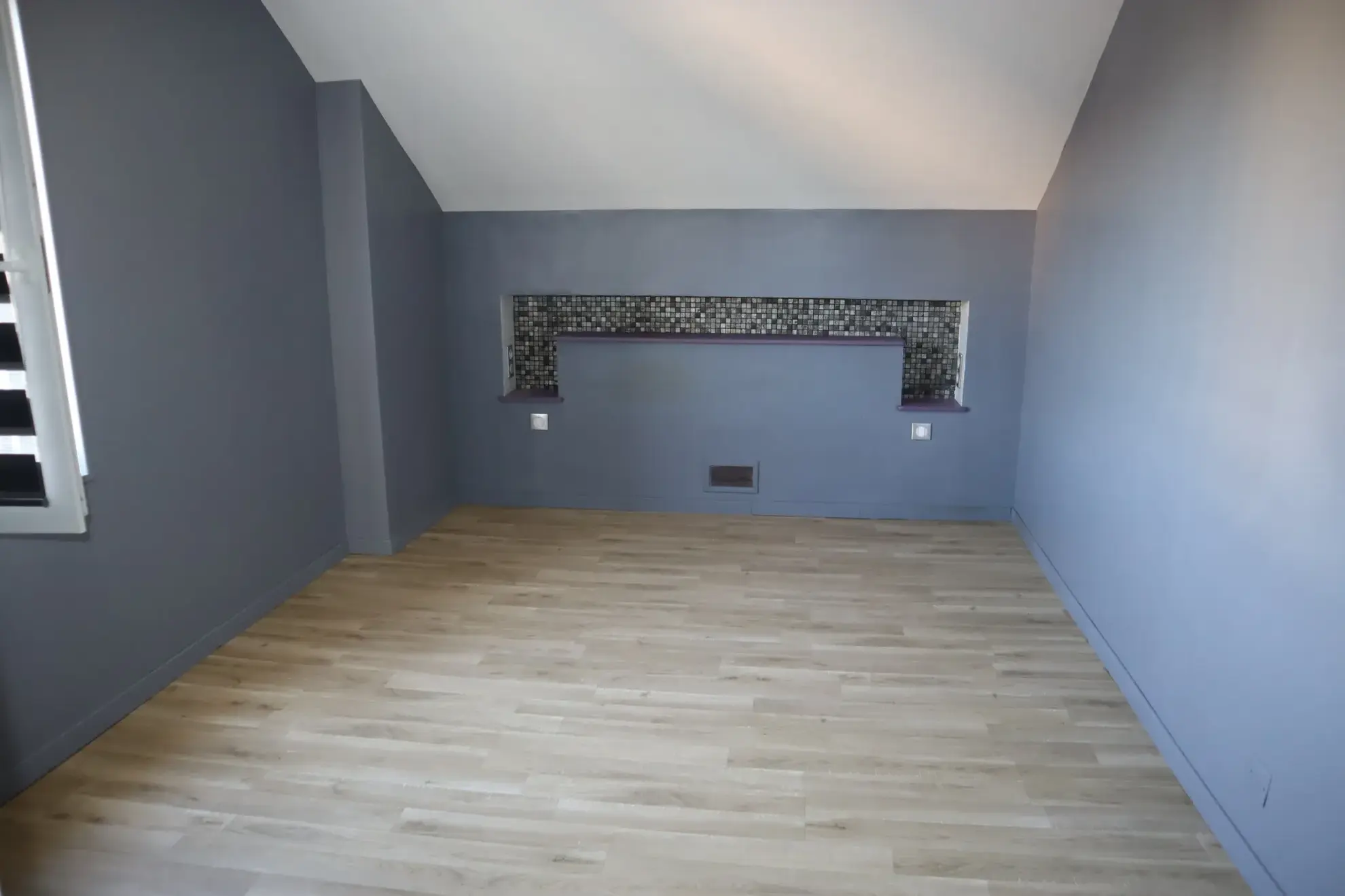 Maison divisée en deux appartements à Autun à vendre 