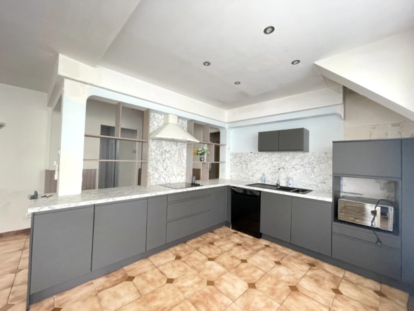 Maison T4 de plain-pied avec garage à Agde 