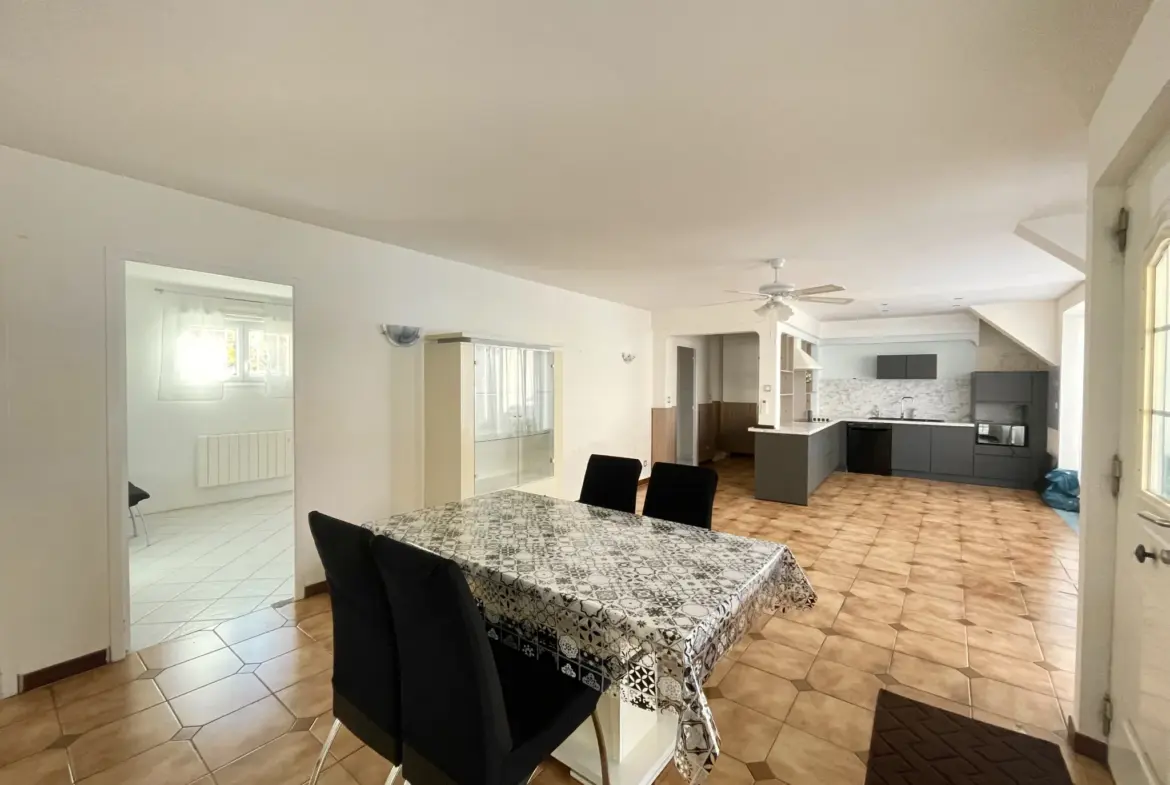 Maison T4 de plain-pied avec garage à Agde 