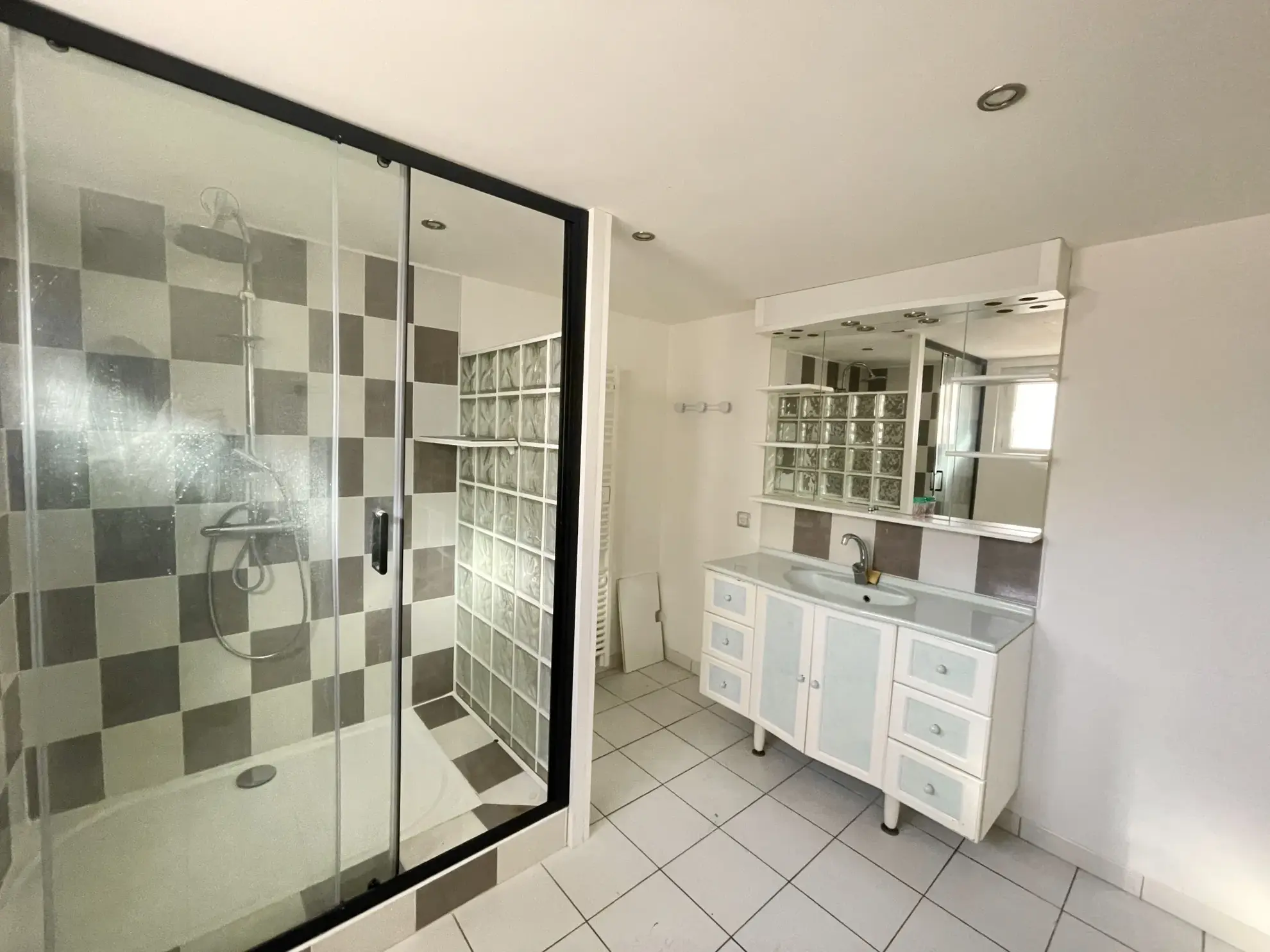 Maison T4 de plain-pied avec garage à Agde 