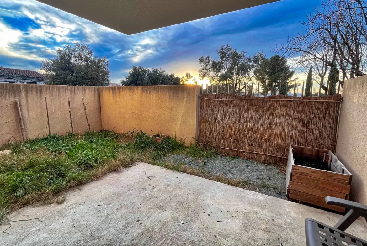 Appartement à vendre à Morières-lès-Avignon de 43 m² avec jardin et terrasse 