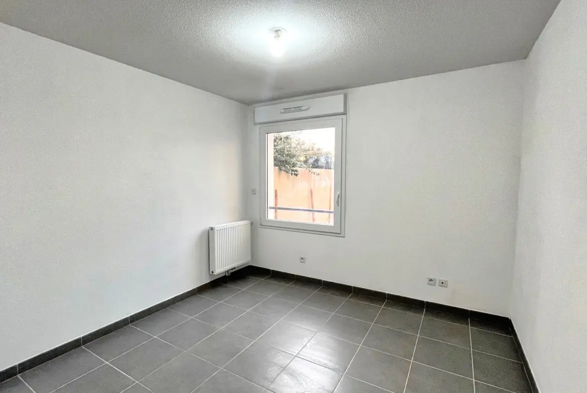 Appartement à vendre à Morières-lès-Avignon de 43 m² avec jardin et terrasse 