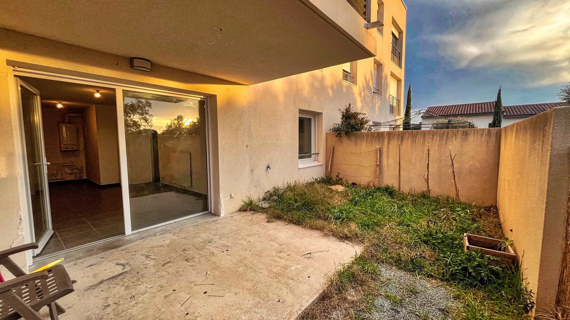 Appartement à vendre à Morières-lès-Avignon de 43 m² avec jardin et terrasse 