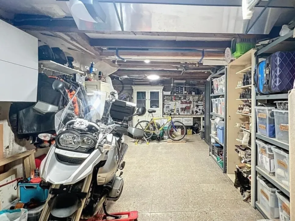 Maison de village T3/4 rénovée avec garage à Trets 