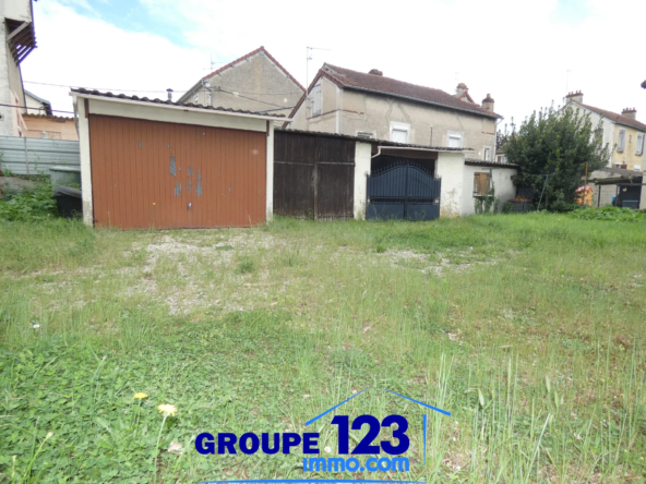 Maison Familiale à Migennes avec 3 Chambres à Vendre 
