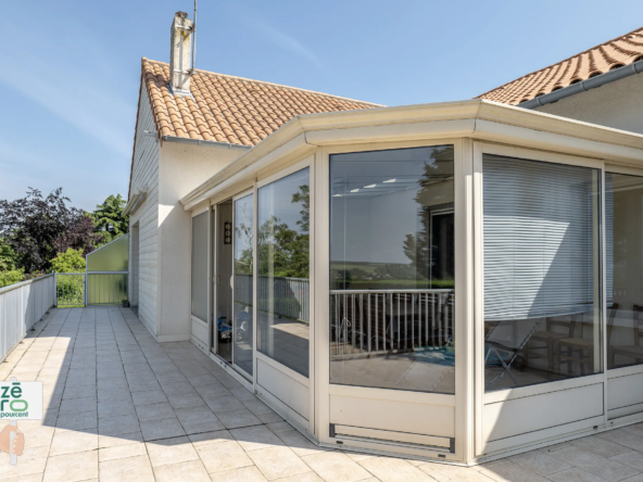 Maison de 134 m² avec terrain à Thouars 
