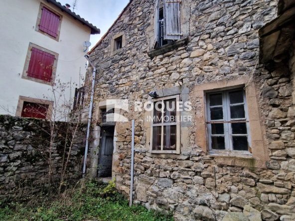 Vallée de la Sorgues : maison de village 94 m² à rénover 