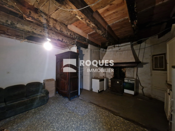 Vallée de la Sorgues : maison de village 94 m² à rénover 