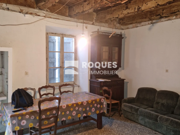 Vallée de la Sorgues : maison de village 94 m² à rénover 