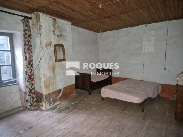 Vallée de la Sorgues : maison de village 94 m² à rénover 