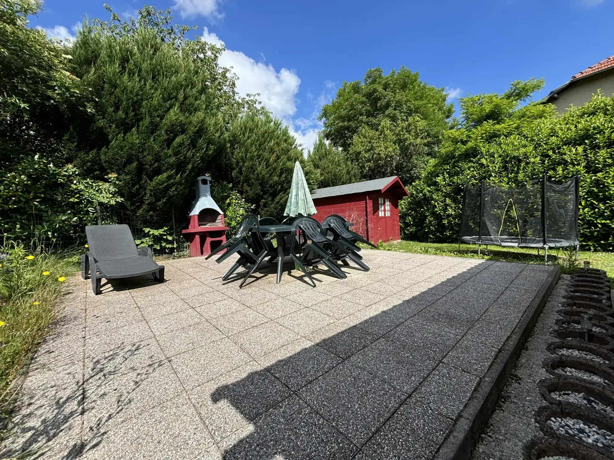 Maison individuelle rénovée à Hombourg-Haut avec jardin clos 