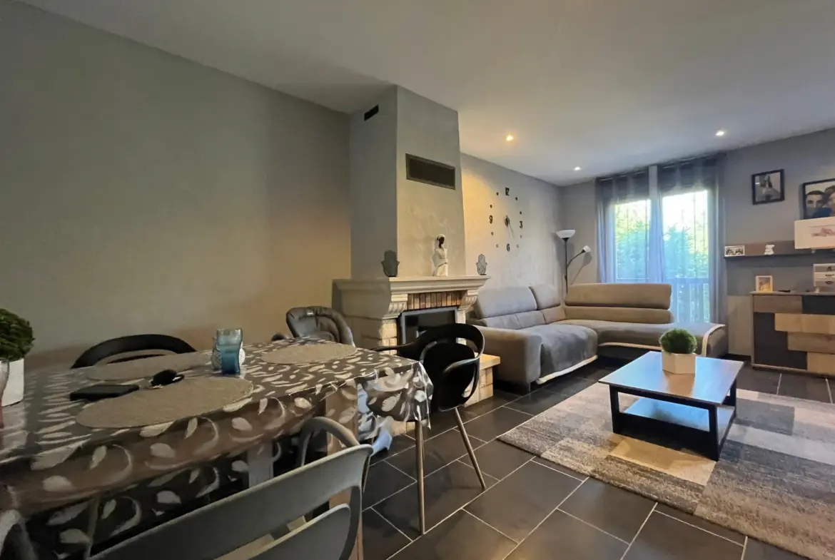Maison individuelle rénovée à Hombourg-Haut avec jardin clos 